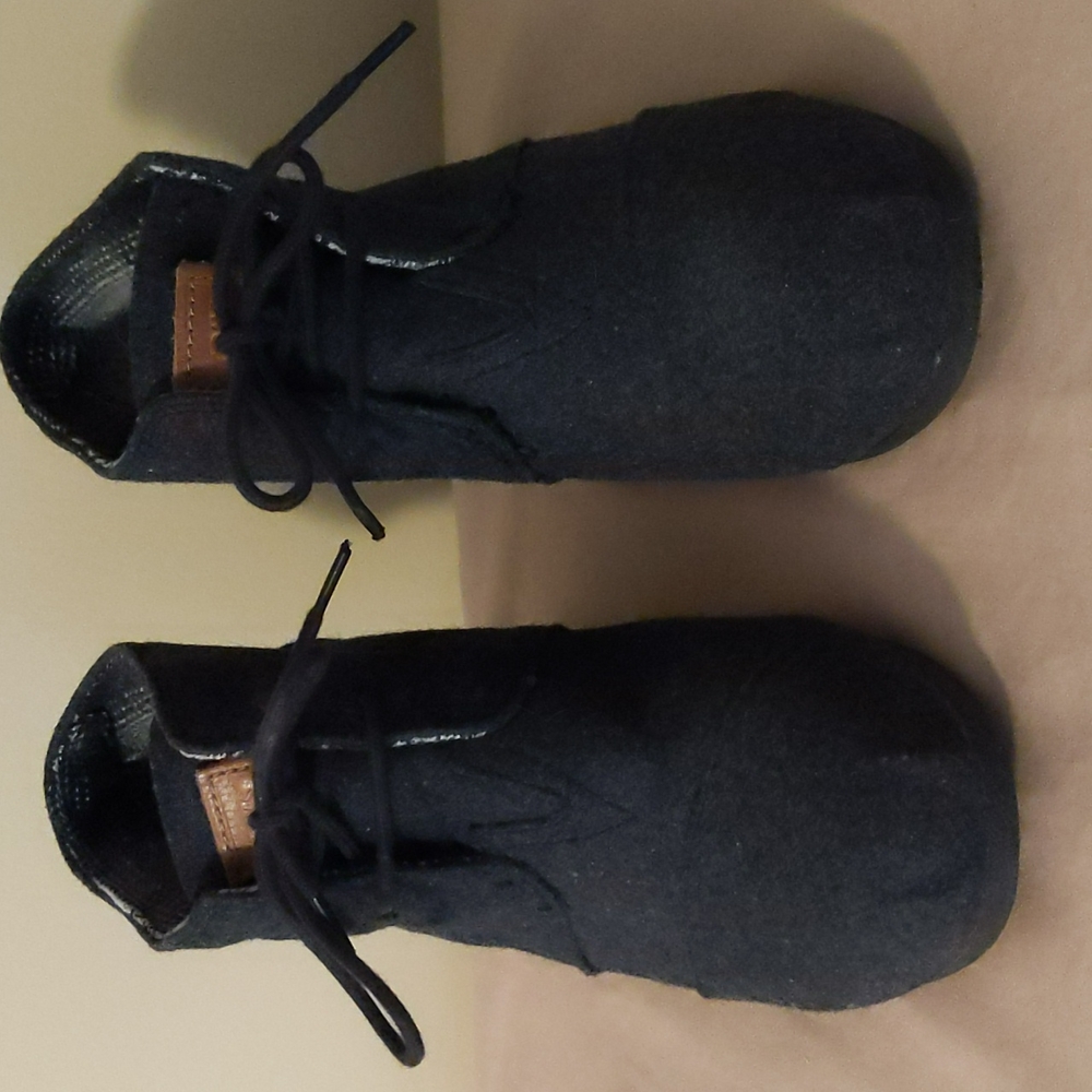 TOMS charcoal gray, ankle bootie